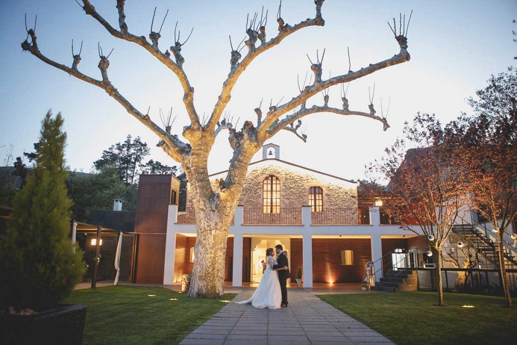 BODA EN EL JARDÍN